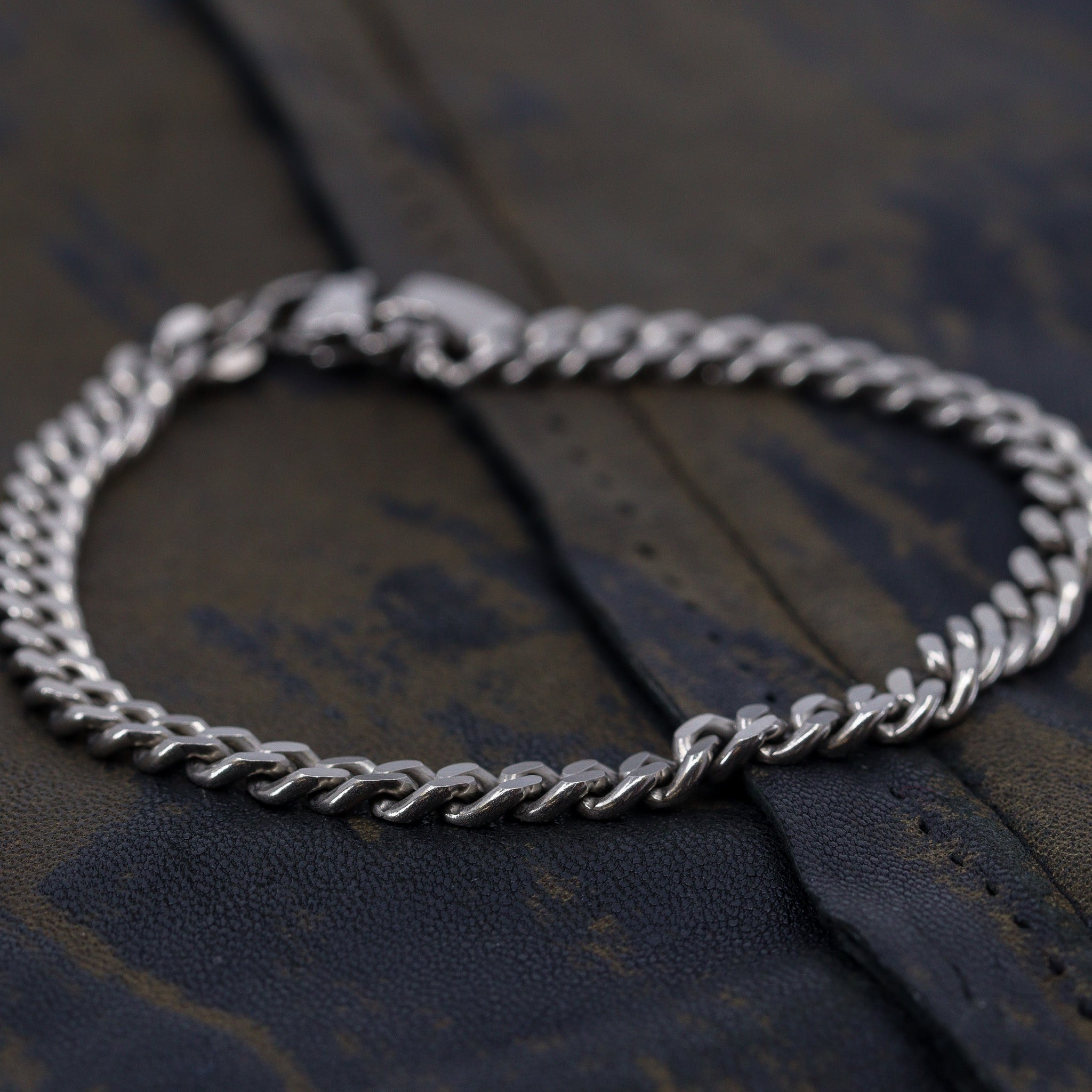 Stainless steel chain on sale bracelet