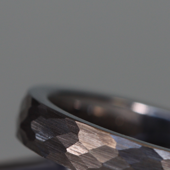 Hammered Effect 4.0mm Super Titanium Wedding Ring - Titanium & Tungsten Alloy - The Rivelin Valley